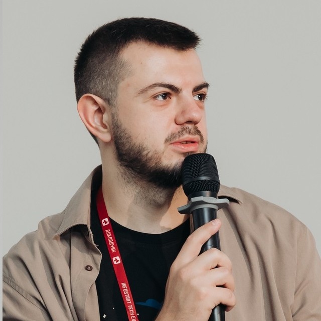Роман Данилов